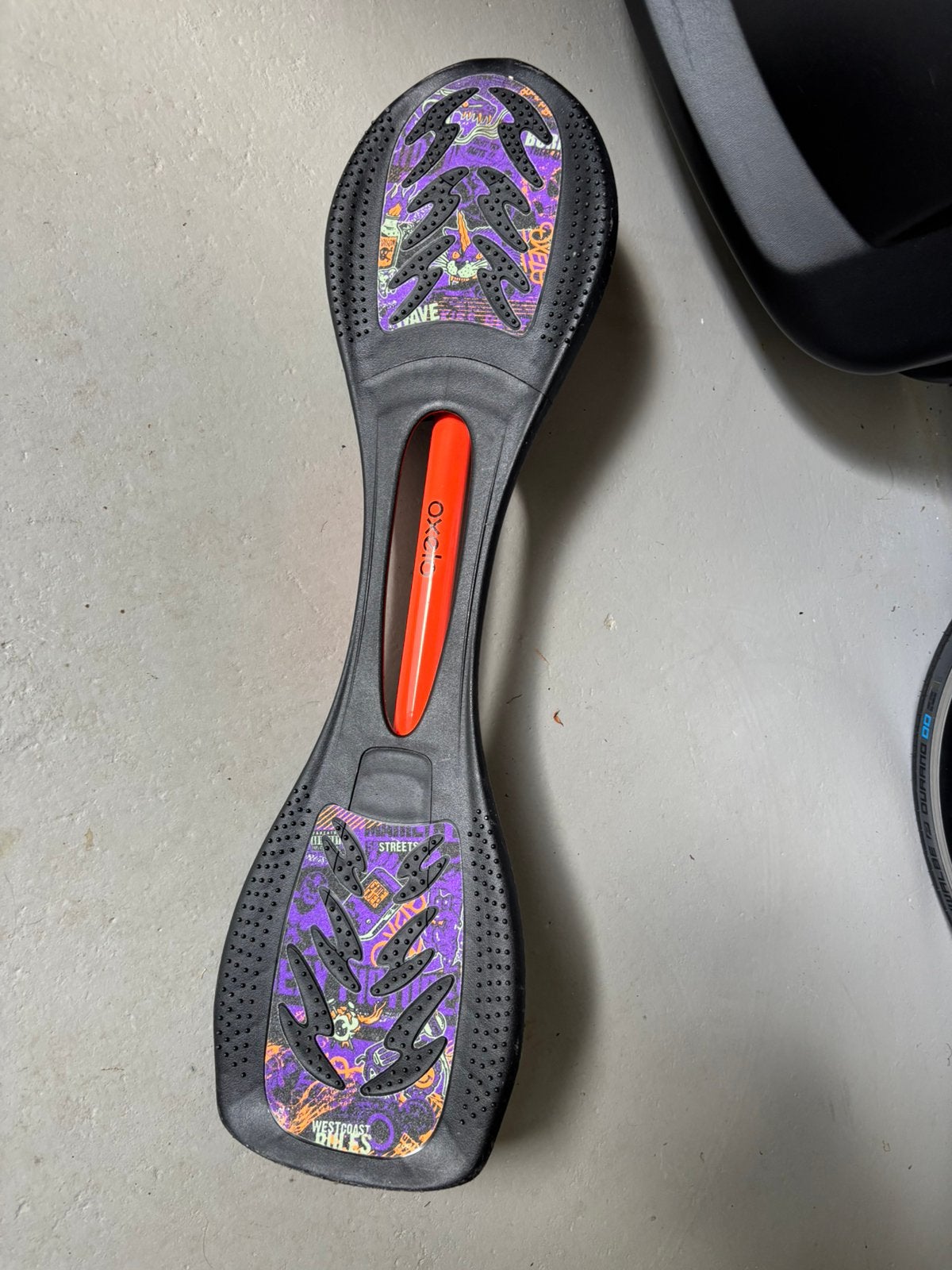 Nieuw waveboard - 1 keer geprobeerd, Sport en Fitness, Skateboarden, Ophalen, Nieuw, Waveboard