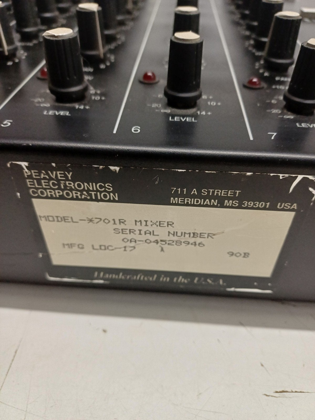 Peavey 701R Mixer - 7 Kanalen, Werkt, Muziek en Instrumenten, Ophalen of Verzenden, Gebruikt, 5 tot 10 kanalen