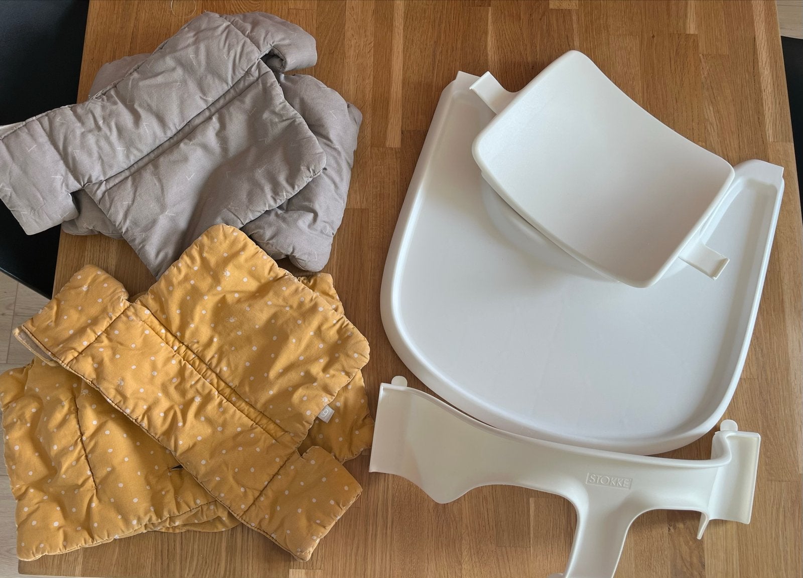 Stokke Tripp Trapp accessoires: Baby Set, eetblad, kussens, Ophalen of Verzenden, Gebruikt, Overige typen, Afneembaar eetblad