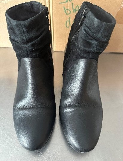 Zwarte dames laarsjes Gabor maat 37,5, Kleding | Dames, Zwart, Lage of Enkellaarzen, Gabor, Ophalen of Verzenden