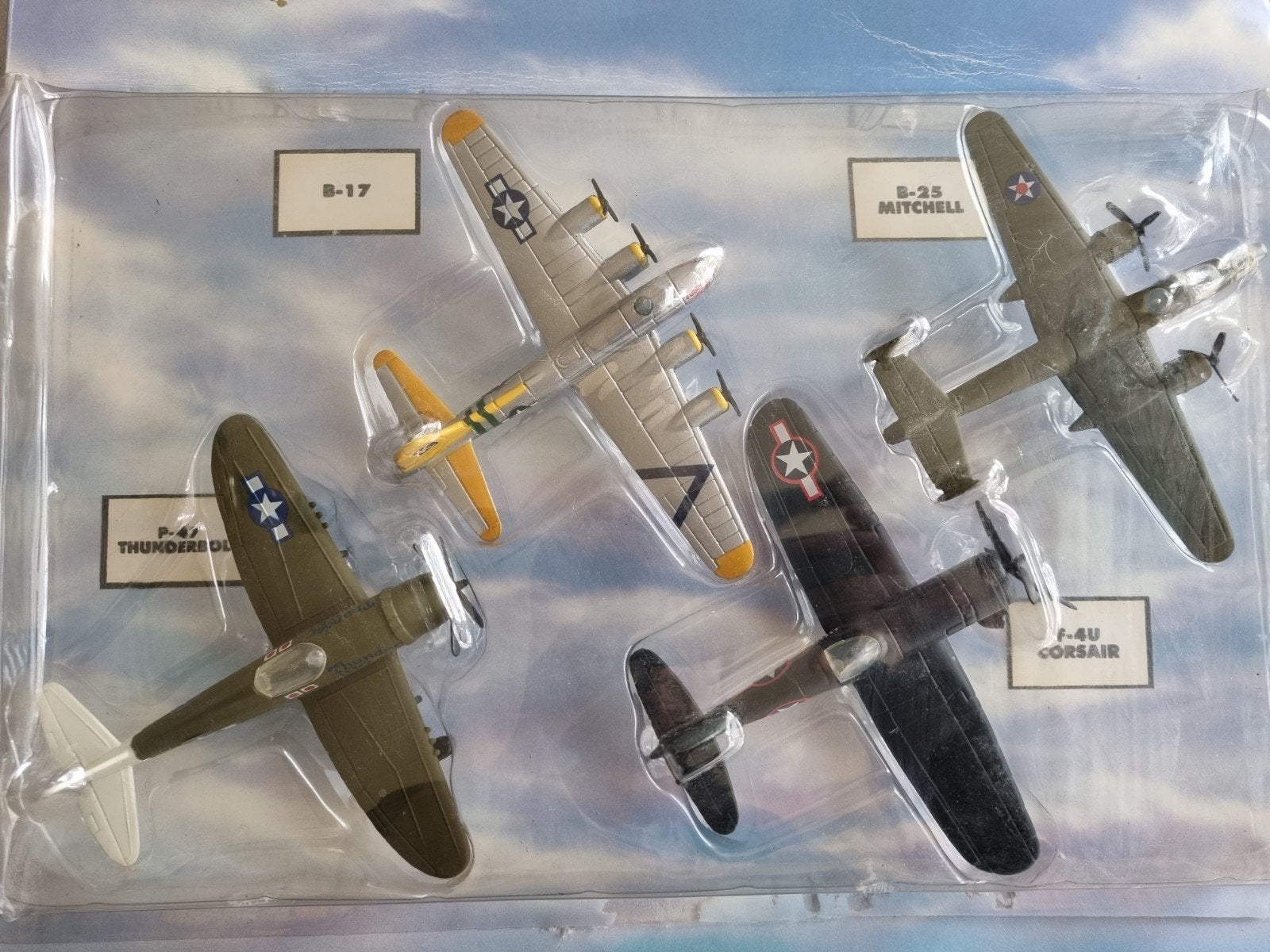 4,1996 Road Champs/DieCast, MILITARY FLYERS,Verpakt, Nieuw!, Ophalen of Verzenden, Luchtmacht, Overige typen