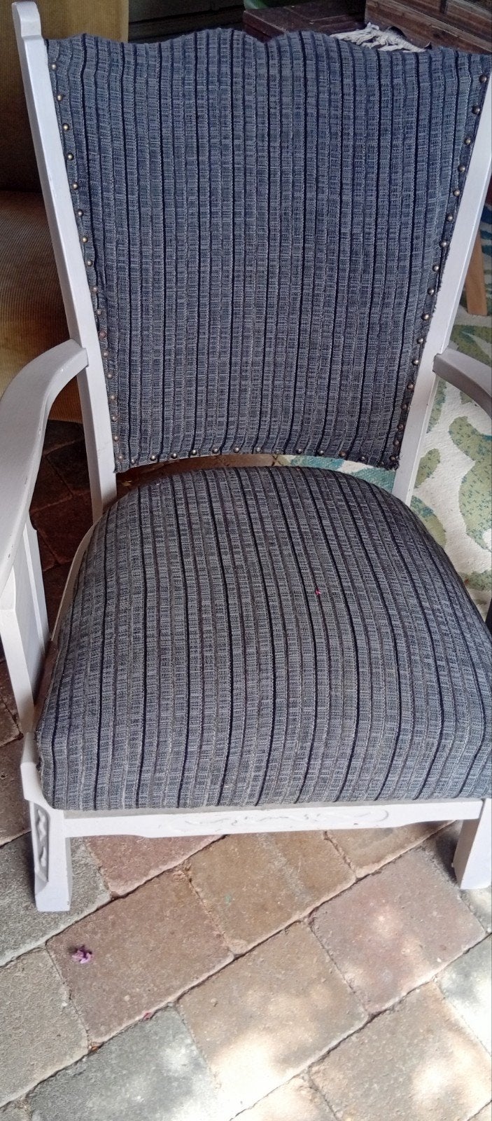 Brocante stoel, Ophalen