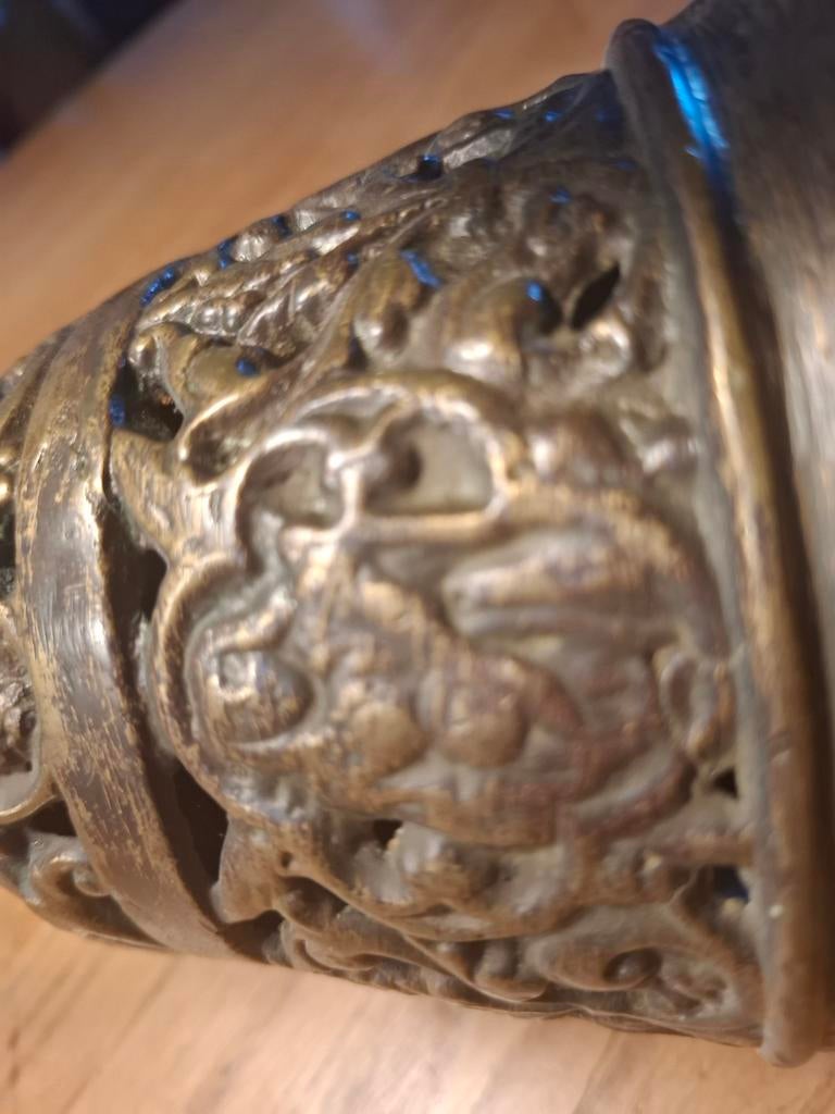 Antieke brons handbel Mooi gegoten, Verzenden