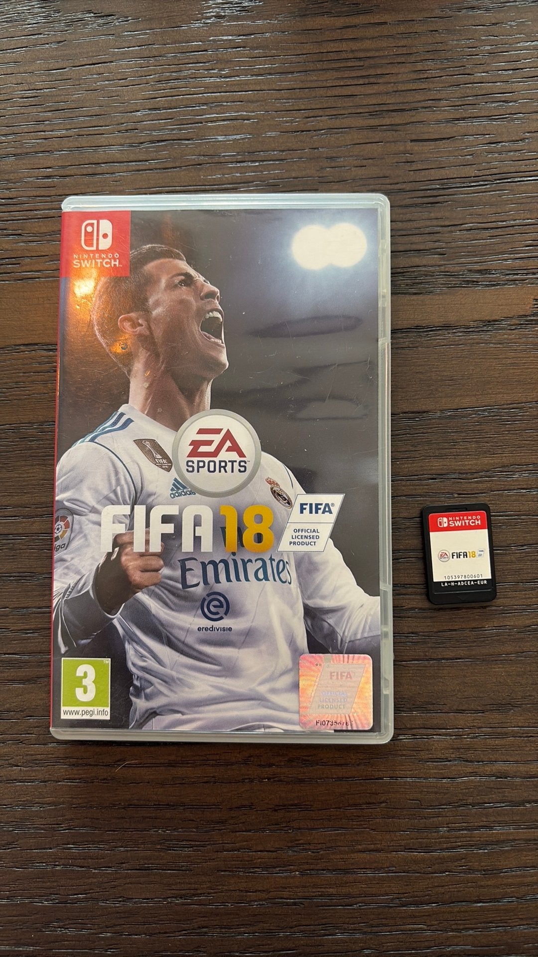 Fifa 18 Nintendo Switch, Spelcomputers en Games, Gebruikt, Ophalen of Verzenden, Sport, 3 spelers of meer