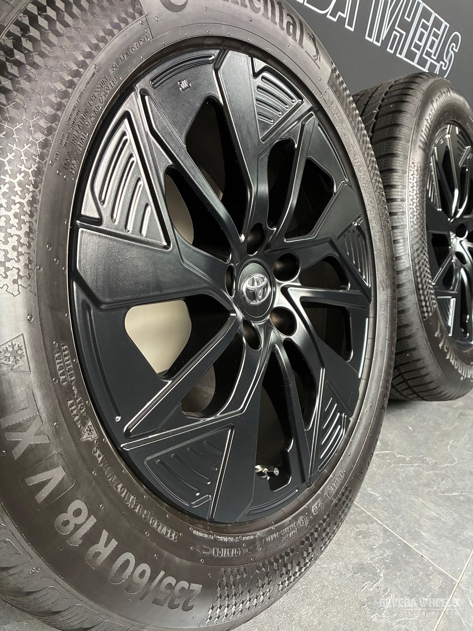 18” originele Toyota BZ4X velgen + winterbanden 5x114.3 TPMS, 18 inch, Gebruikt, -, -