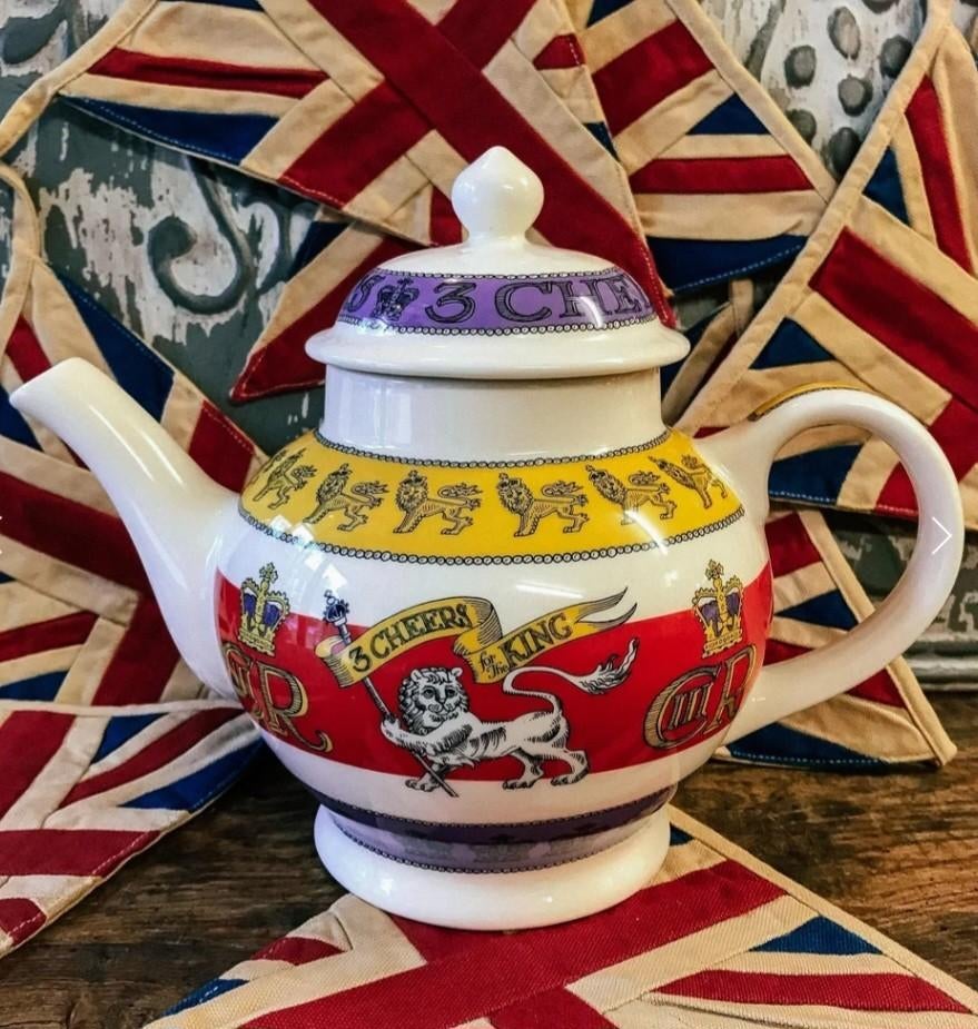 Emma Bridgewater Theepot Kroning Charles III Collectors Item, Antiek en Kunst, Ophalen of Verzenden