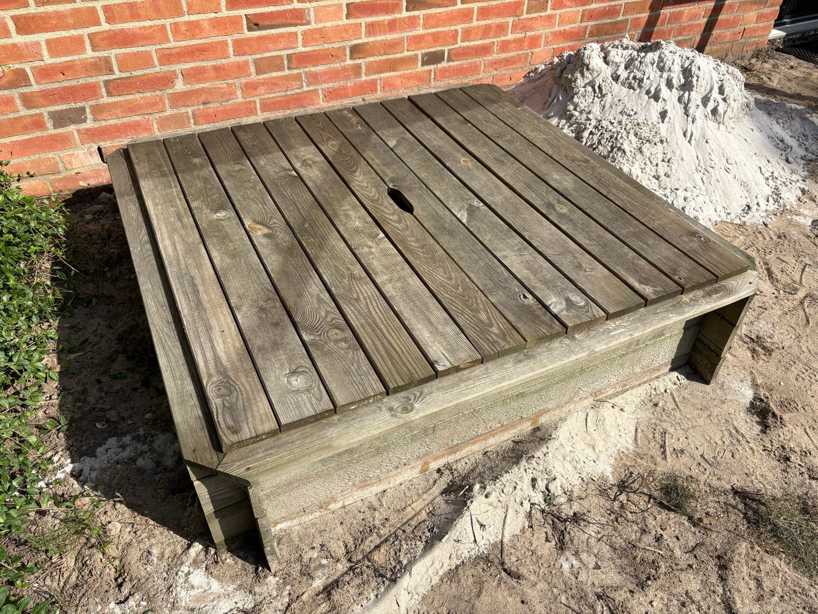 Houten Zandbak met Deksel, Ophalen, Gebruikt