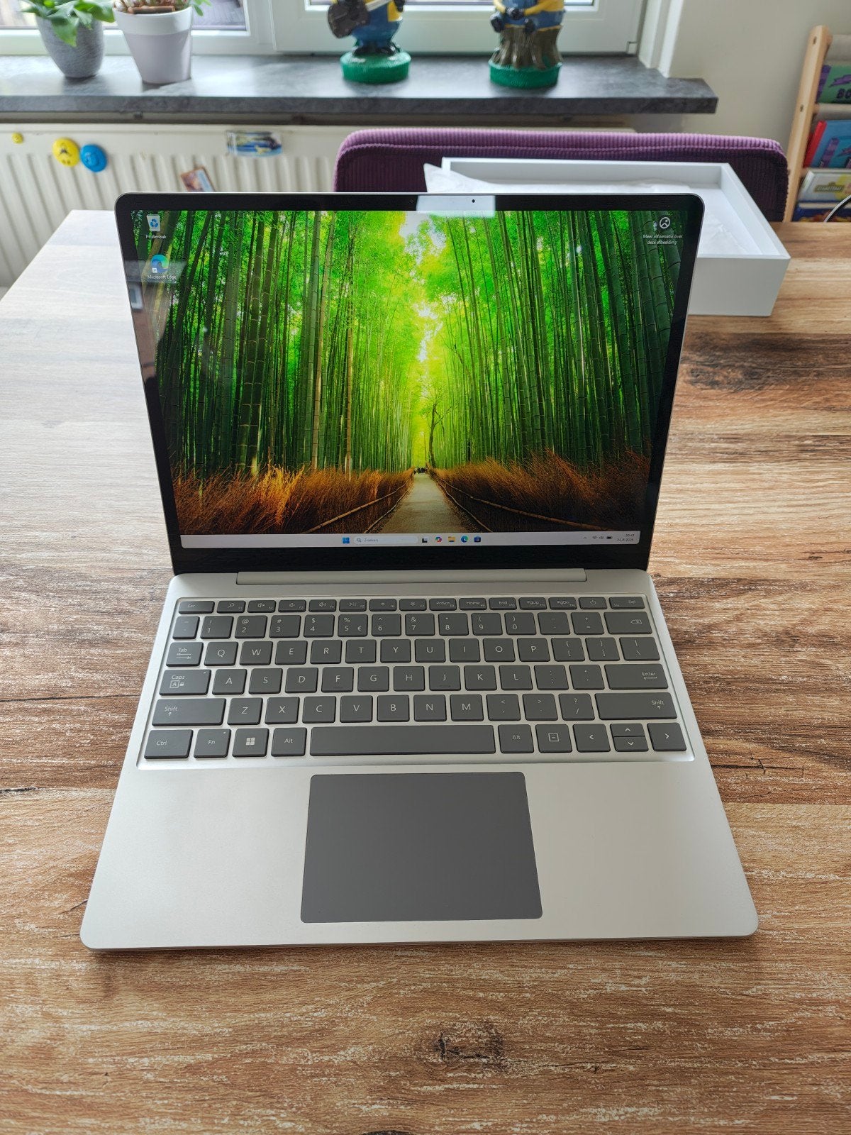 Microsoft Surface Laptop Go 2! ZGAN! incl doos en hoes., Computers en Software, Qwerty, 8 GB, Minder dan 2 Ghz, Ophalen of Verzenden