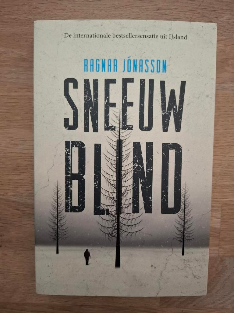 Ragnar Jónasson - Sneeuwblind, Ophalen of Verzenden, Zo goed als nieuw, Ragnar Jónasson