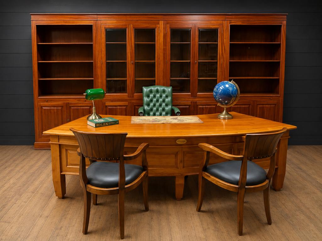 Directiebureau massief hardhout, Ophalen