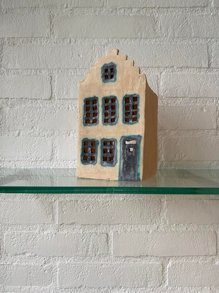 Handgemaakte Zeeuwse huisje waxinelichthouder, Overige materialen, Beige, Ophalen of Verzenden, Zo goed als nieuw