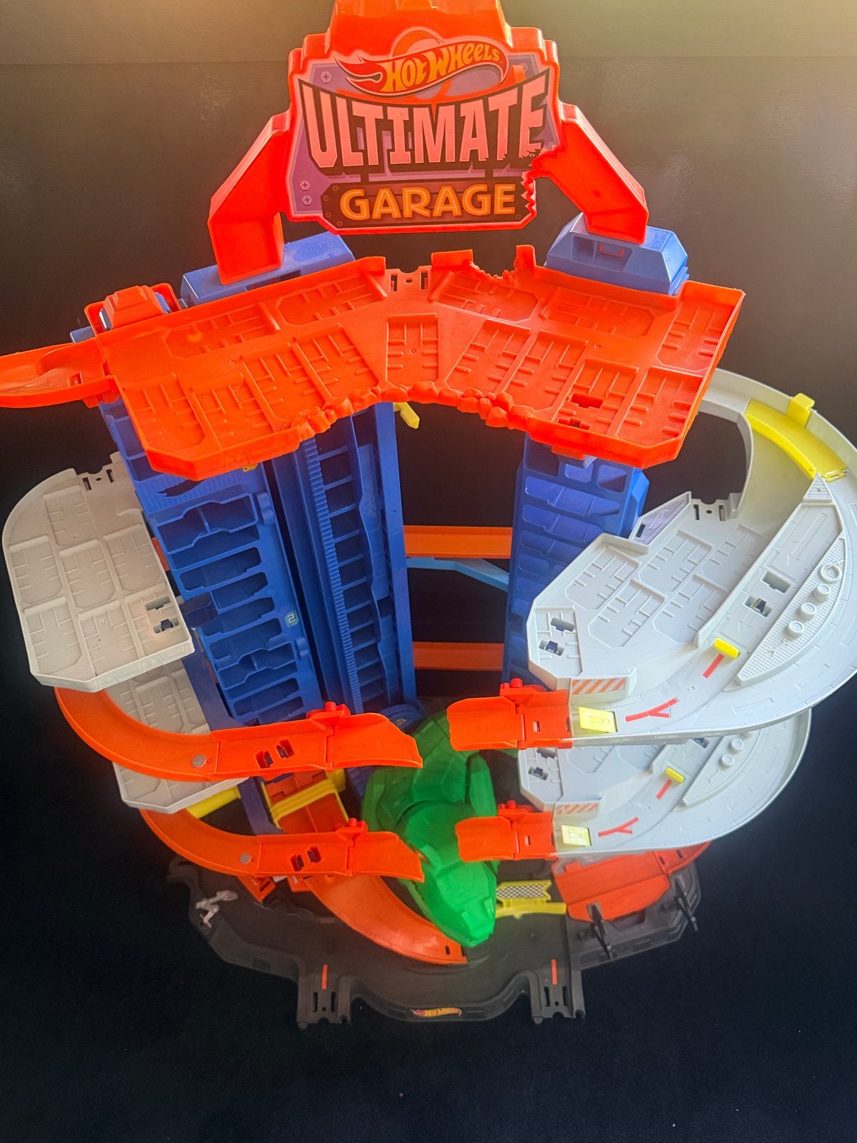Hot Wheels Ultimate Garage Dino - 90 cm hoog, Ophalen, Gebruikt, Jongen of Meisje