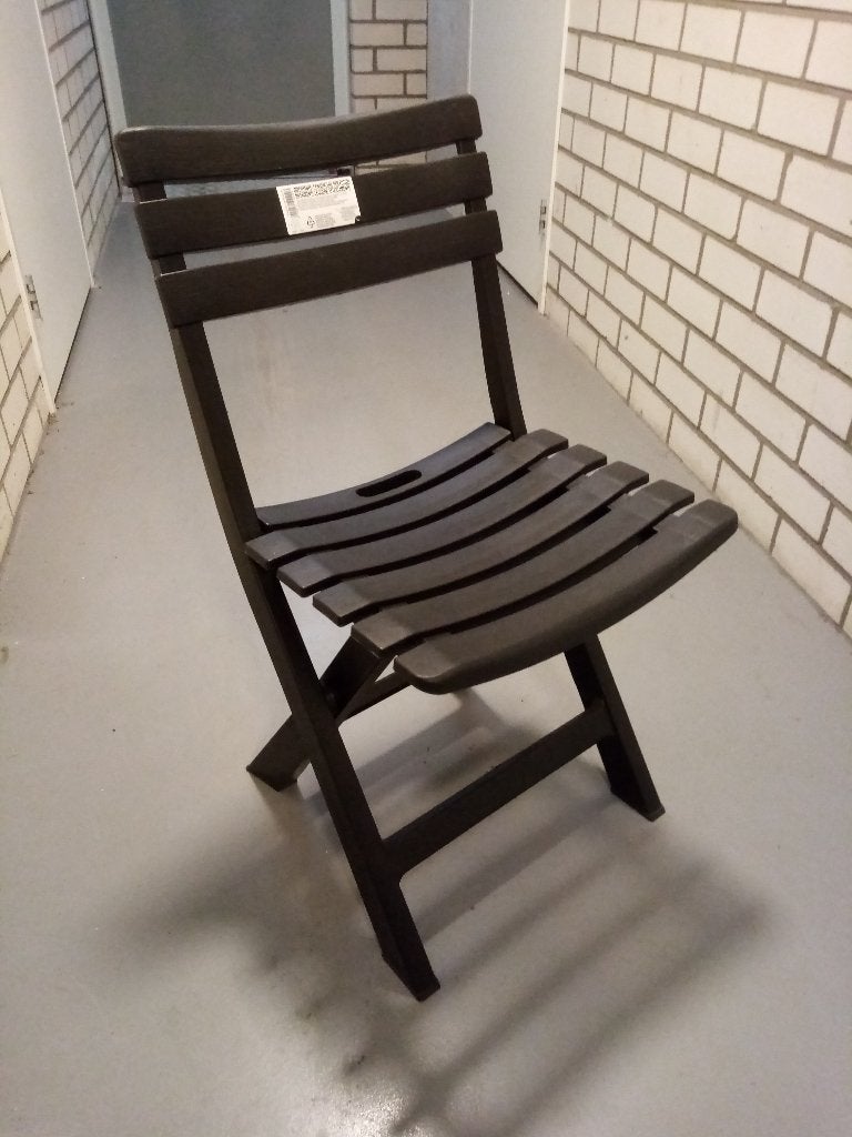 4 klapstoelen, Ophalen, Kunststof, Zwart, Zo goed als nieuw