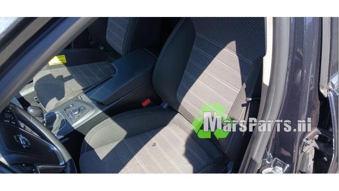 Bekleding Set (compleet) van een Opel Insignia, Gebruikt, -, -, Opel