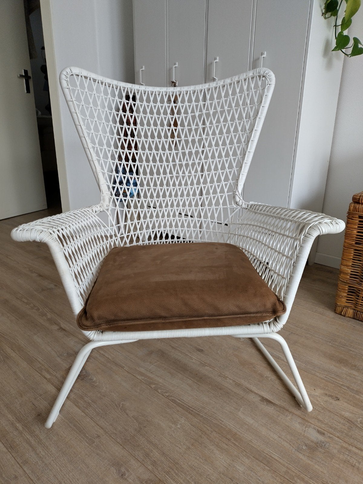Ikea hogsten stoel, hoog model incl leren kussen (nubuck), Tuin en Terras, Ophalen, Gebruikt, Kunststof