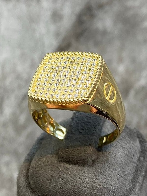 14k Gouden Pave Ring, 19 tot 20, Nieuw, Ophalen of Verzenden, Dame of Heer