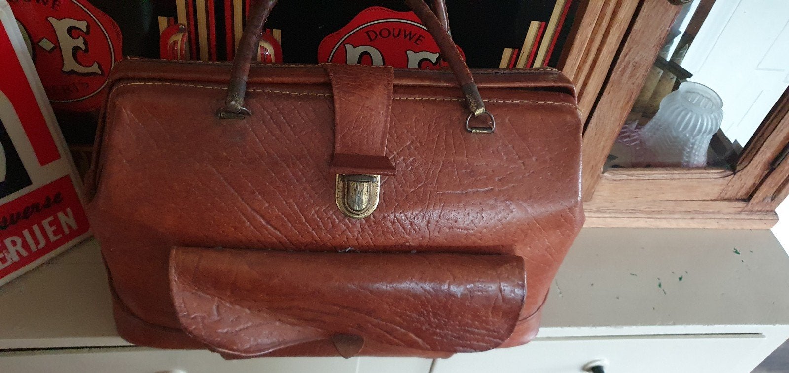 Vintage bruin leren dokterstas, Antiek en Kunst, Ophalen of Verzenden