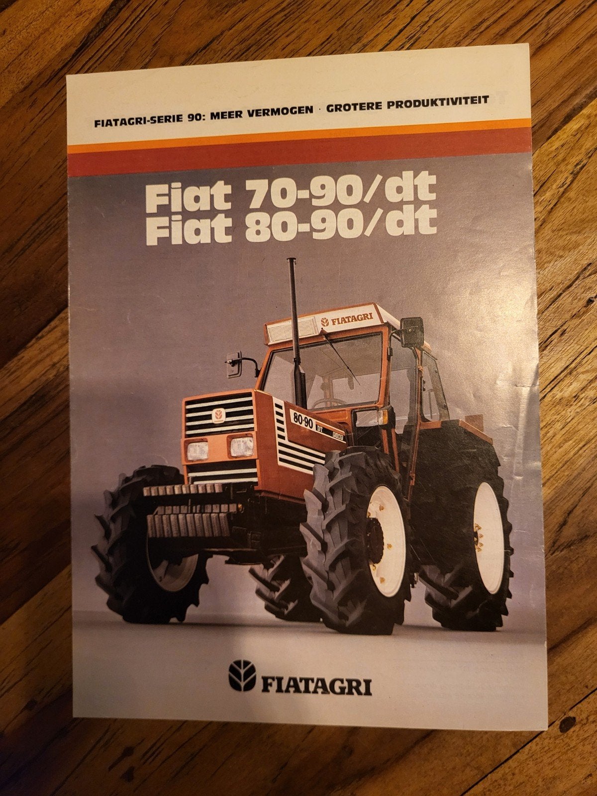 tractor folder Fiat 70-90 DT 80-90 DT, Boeken, Ophalen of Verzenden, Zo goed als nieuw