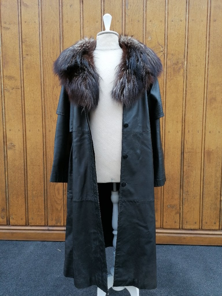 P7 vintage lederen jas met afneembare vossenkraag, Kleding | Dames, Ophalen of Verzenden, Gedragen, Zwart