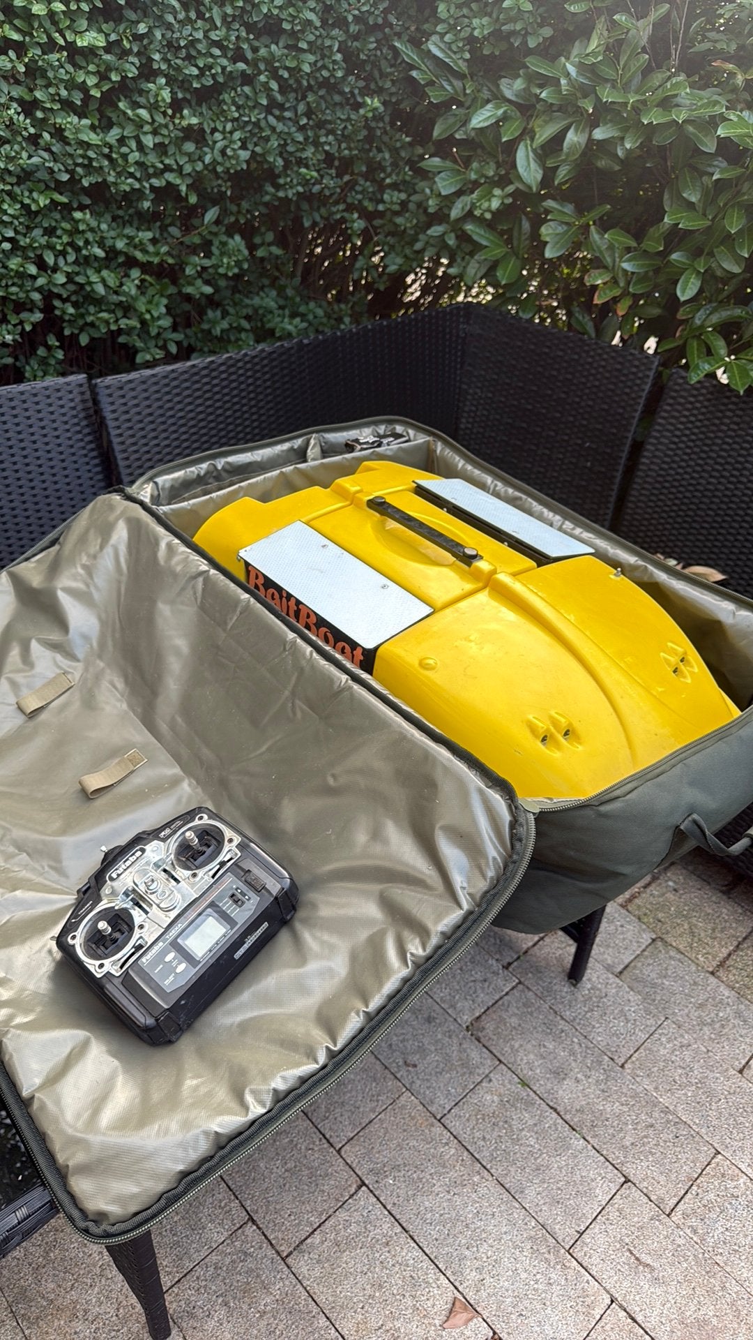 Voerboot Defect, Ophalen of Verzenden, Gebruikt, Overige typen