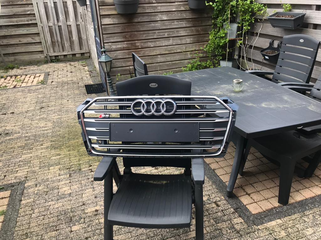 originele grill audi s5 met pdc, Ophalen of Verzenden, Zo goed als nieuw