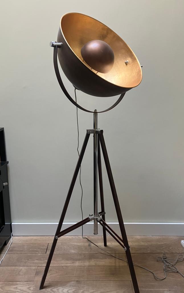 Vloerlamp op statief MADEdotCOM, Huis en Inrichting, Ophalen, Gebruikt, 150 tot 200 cm