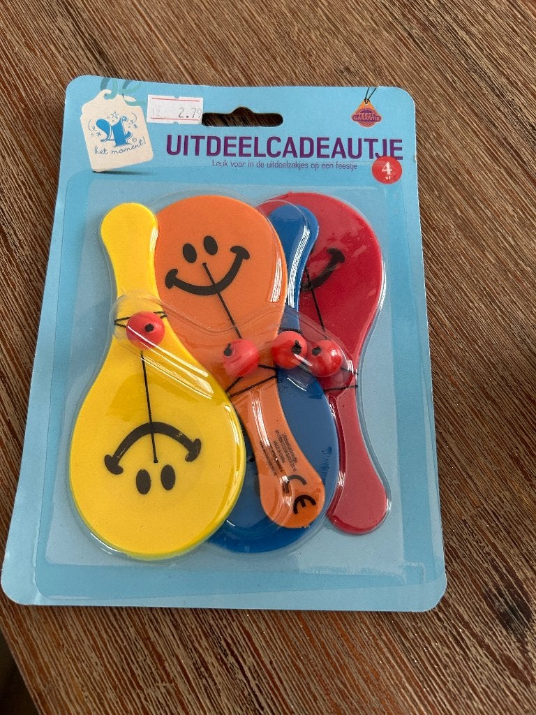 Uitdeelcadeautjes - Vrolijke Klappers (4 stuks), Ophalen of Verzenden, Nieuw, Feestartikel, Verjaardag