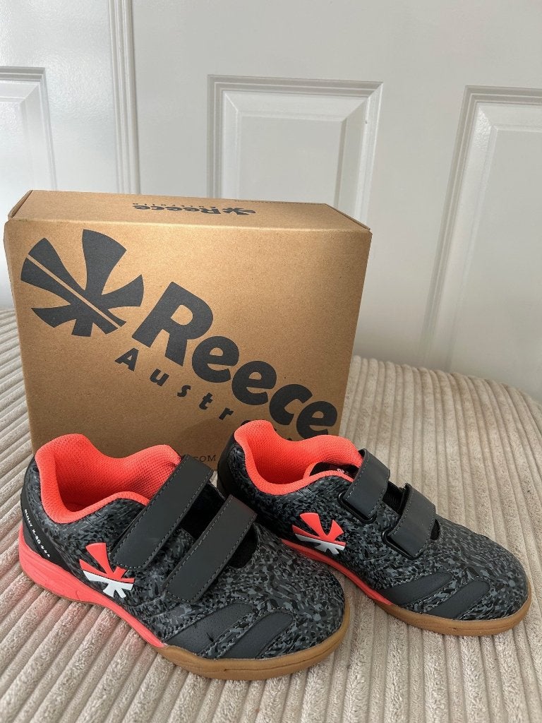 Reece kinder indoor hockeyschoenen klittenband maat 32 NIEUW, Sport en Fitness, Ophalen of Verzenden, Nieuw, Schoenen