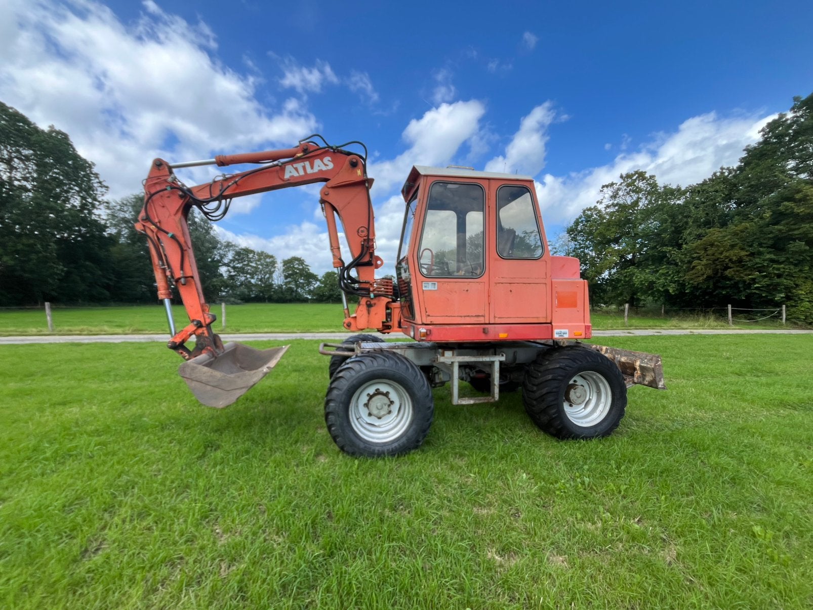Atlas 1004 mobiele kraan, Zakelijke goederen, Machines en Bouw | Kranen en Graafmachines, Ophalen of Verzenden, Graafmachine