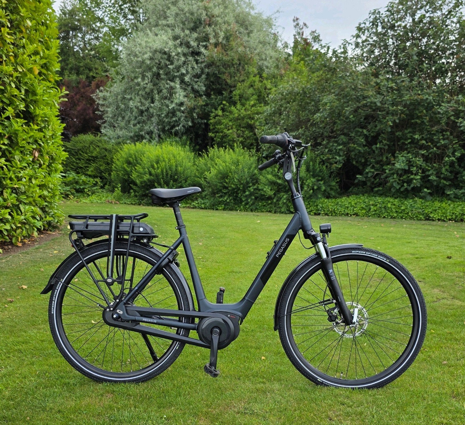 E-bike Pegasus Siena / 818 km / 2023, Fietsen en Brommers, Ophalen, Batavus, Zo goed als nieuw, 51 tot 55 cm