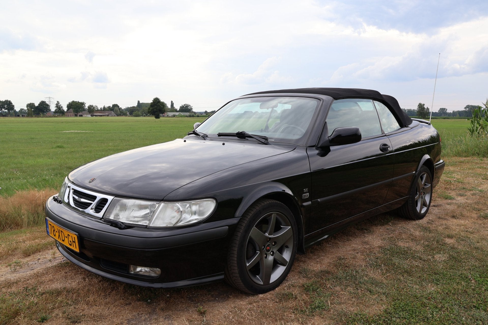 Saab 9-3 Cabrio 2.0t Anniversary|Automaat|Trekhaak|Leer|Elek, Gebruikt, Zwart, 4 cilinders, 4 stoelen