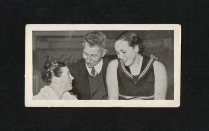 Sportplaatje Han Hollander Willie den Ouden Rie Mastenbroek., Verzamelen, Ophalen of Verzenden, Zo goed als nieuw