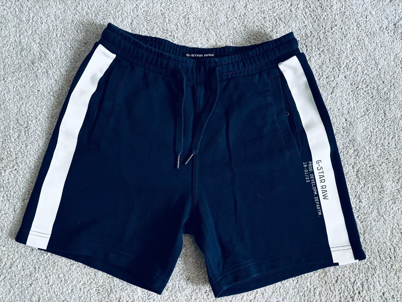 G-Star Raw sweatshorts - Maat S, Ophalen of Verzenden, Zo goed als nieuw, Maat 46 (S) of kleiner, Blauw