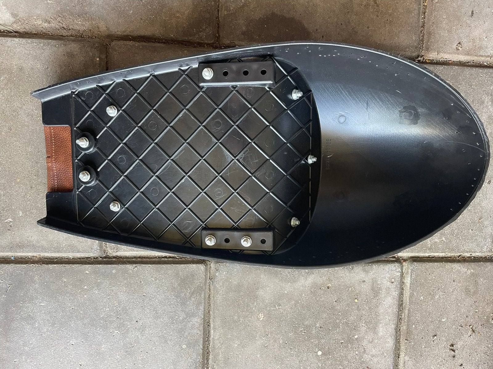 Buddyseat voor caferacer, Ophalen