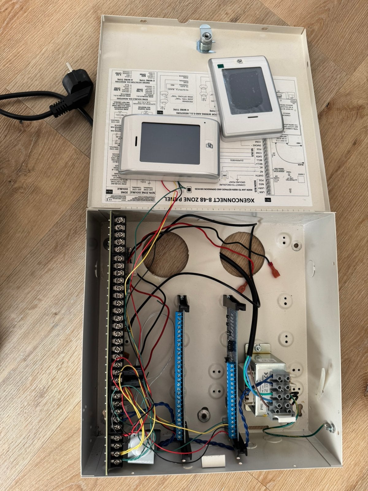 Networx NXG-8 alarmcentrale met uitbreiding, Doe-het-zelf en Verbouw, Ophalen of Verzenden, Gebruikt, Compleet systeem, Overige soorten