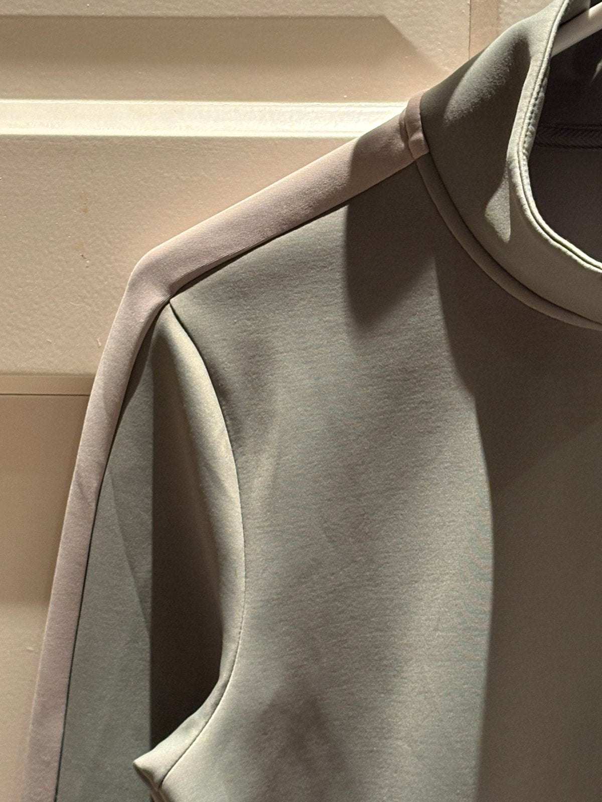 Maya delorez vest maat S, Dieren en Toebehoren, Ophalen of Verzenden, Zo goed als nieuw, Bovenkleding