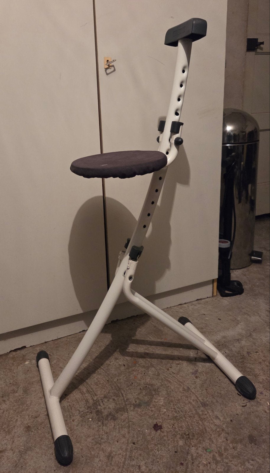 strijkstoel, sta/zitstoel verstelbaar, Huis en Inrichting, Stoelen, Ophalen, Gebruikt, Eén, Stof