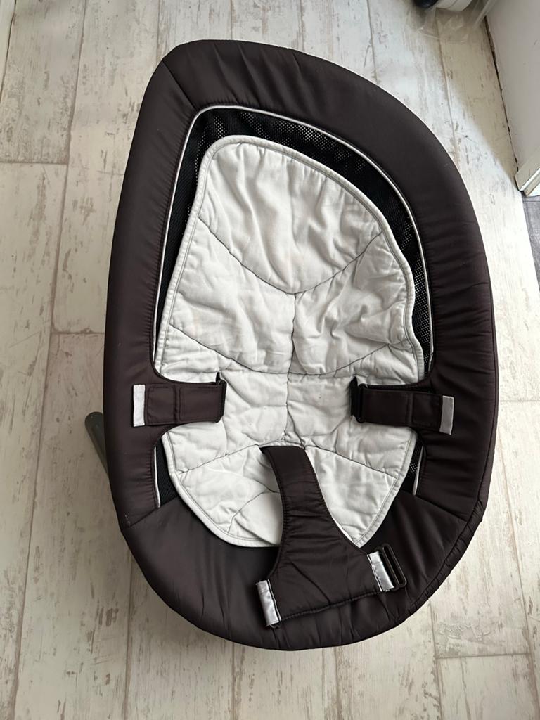 Nuna Leaf Wipstoel - Stevig en Comfortabel, Gebruikt, Wipstoel, Met gordel(s) of riempje(s), Ophalen