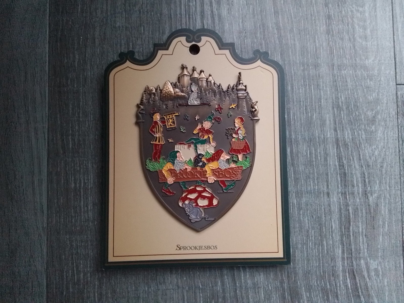 Nieuwe grote efteling sprookjesbos pin, Ophalen of Verzenden, Nieuw, Button of Speldje