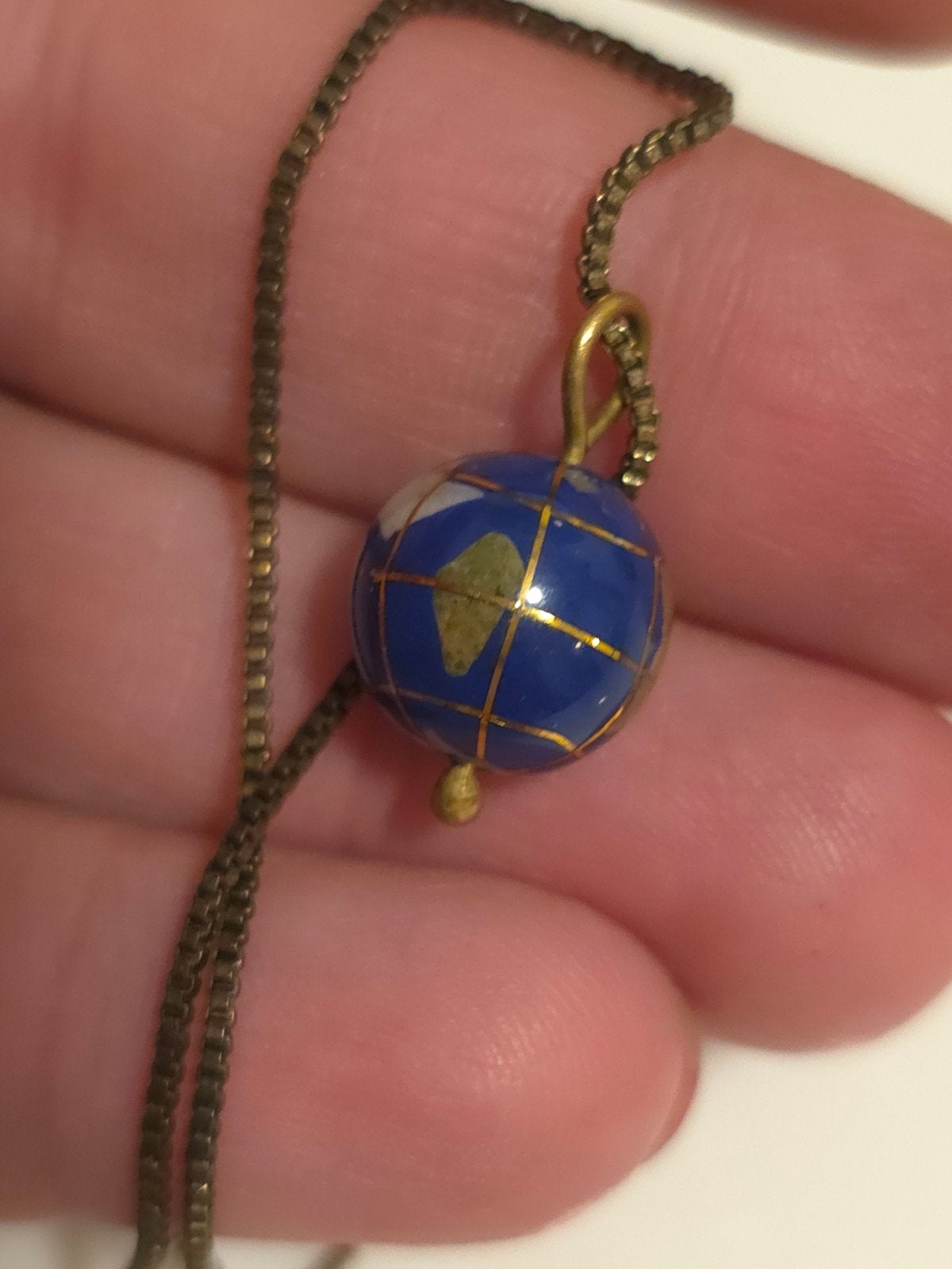 Kleine wereldbol hanger, Overige materialen, Zwanensingel 239, Zo goed als nieuw, Opallove
