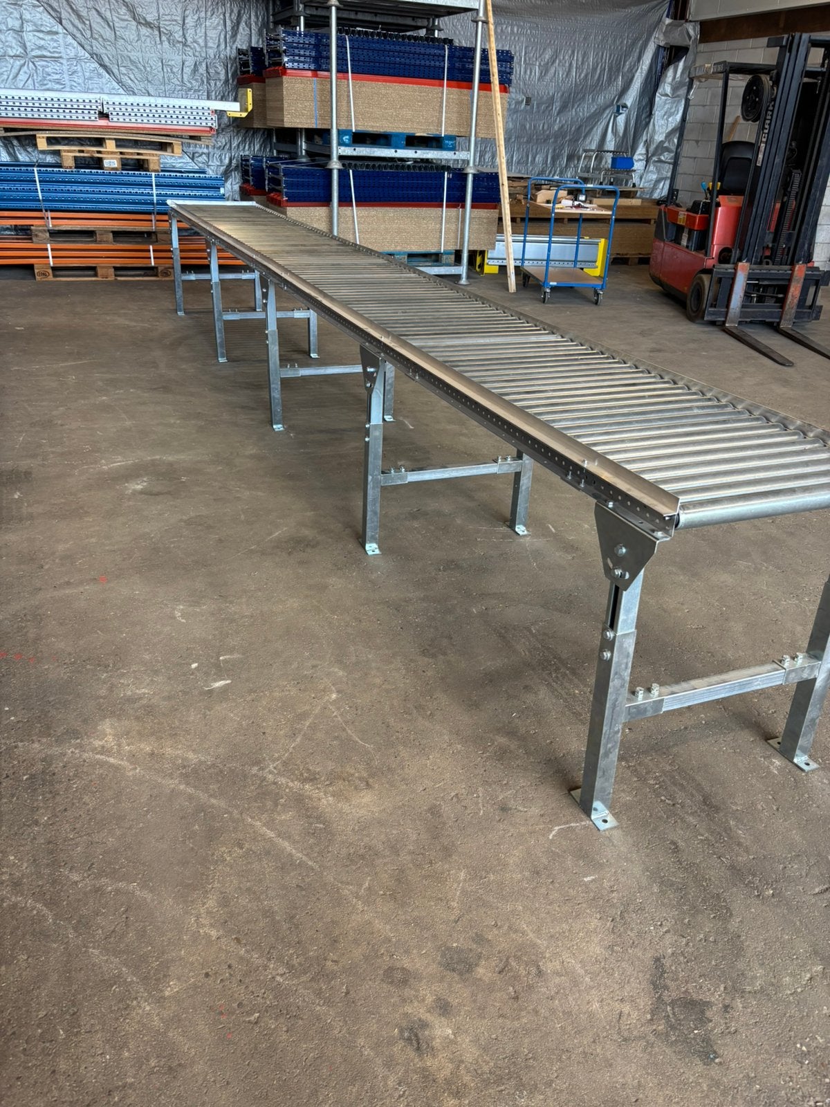 Rollerbaan / rollenbaan 6 meter / transportband, Doe-het-zelf en Verbouw, Ophalen, Gebruikt, ., .