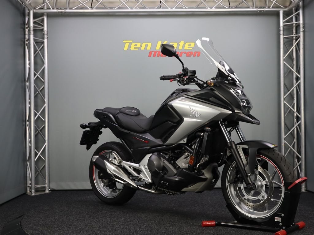 Honda NC750XD, 745 cc, Bedrijf, Meer dan 35 kW, Toermotor