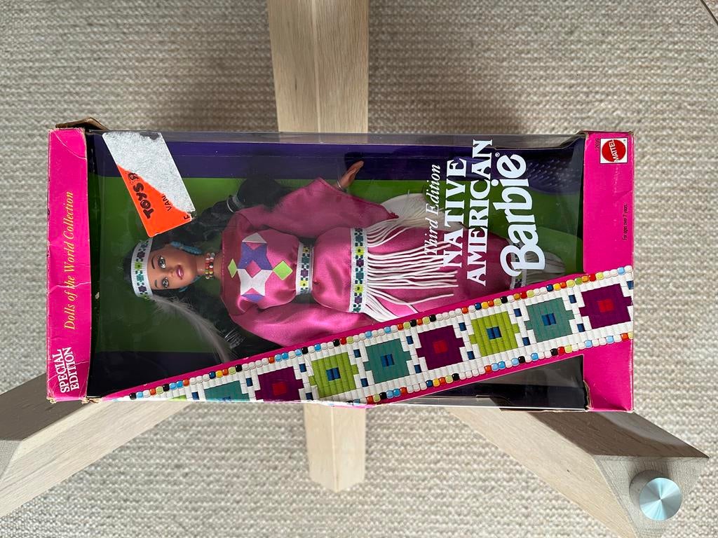 Barbie Native American 3e Editie - Dolls of the World, Kinderen en Baby's, Speelgoed | Poppen, Ophalen of Verzenden, Nieuw, Barbie