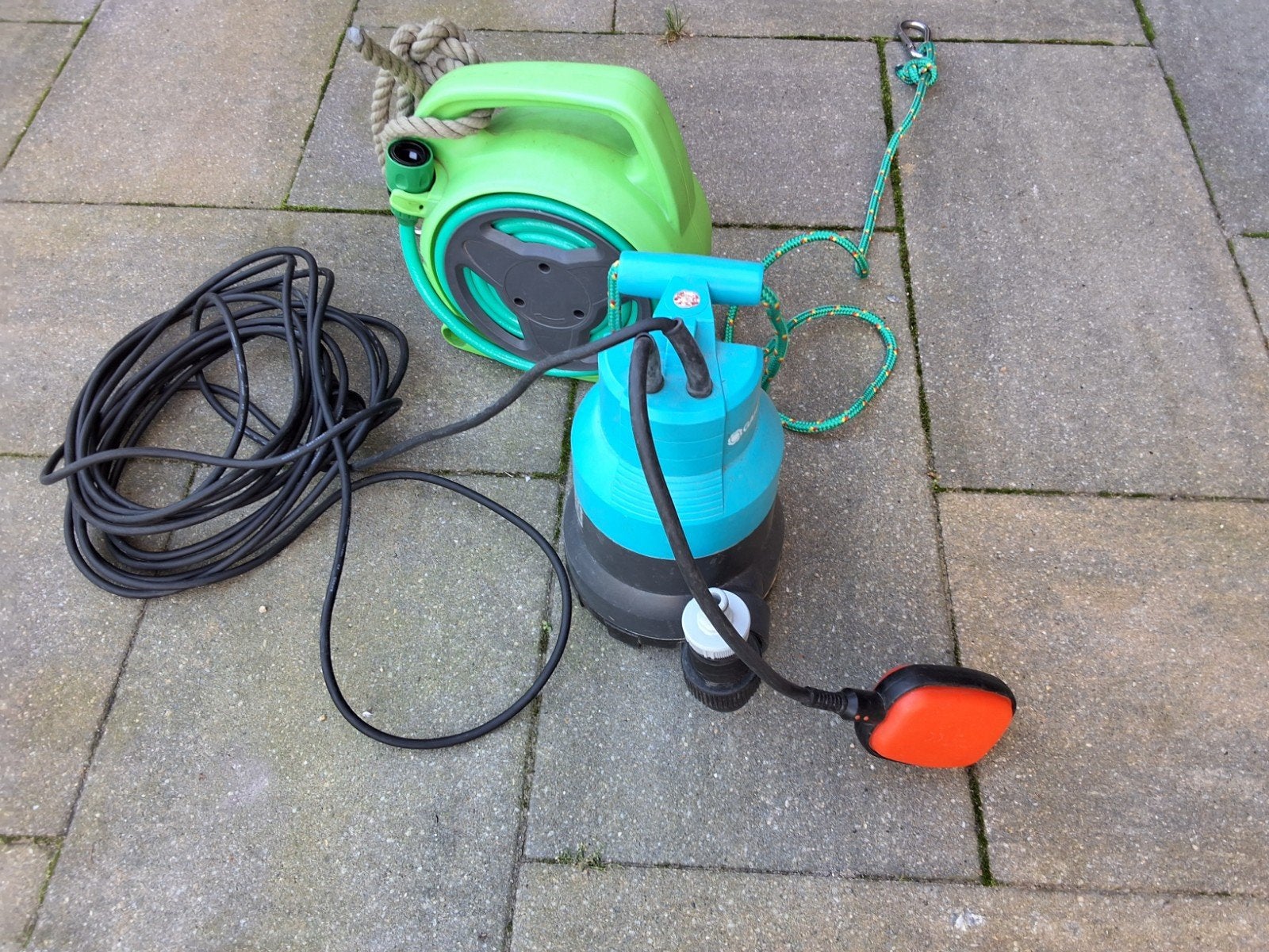 gardena 6000 dompelpomp met flotter, Tuin en Terras, Ophalen of Verzenden, Gebruikt