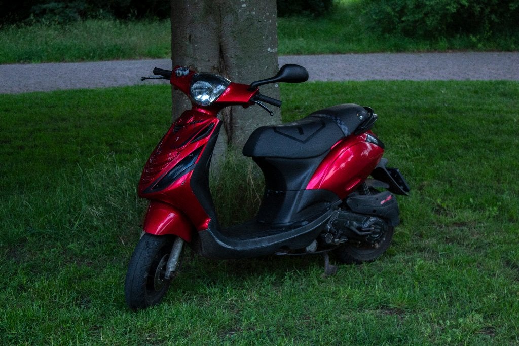 Piaggio zip 50cc 4t op brom kenteken, Ophalen, Gebruikt, Maximaal 45 km/u, Zip