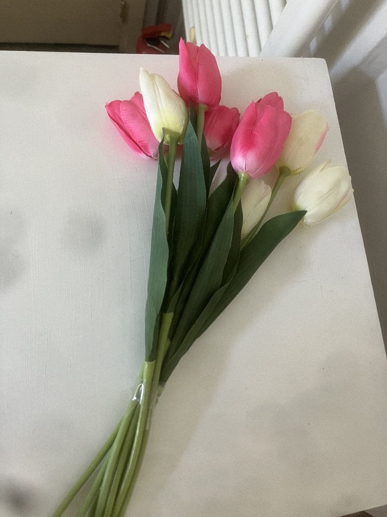 Goede kwaliteit stoffen roze en witte tulpen., Binnen, Roze, 30 cm, Kunstbloem