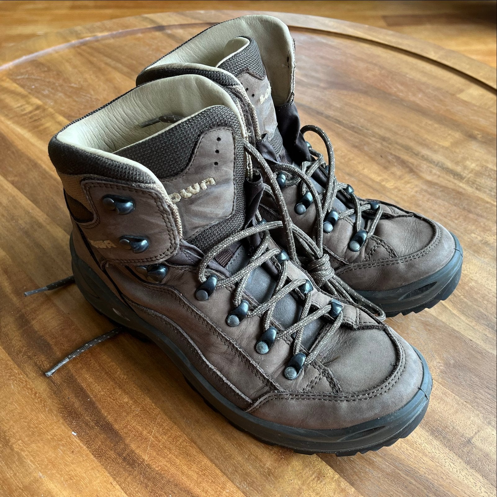 Lowa Renegade LL Mid Ws dames wandelschoenen maat 39, Sport en Fitness, Bergsport en Wandelen, Ophalen of Verzenden, Zo goed als nieuw