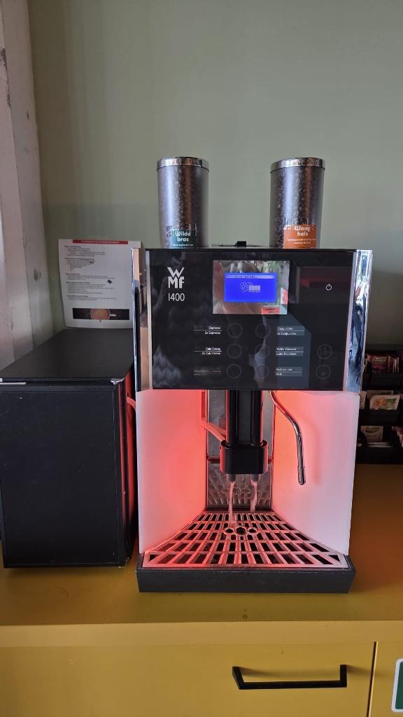 Professionele WMF 1400 koffiemachine te koop, Witgoed en Apparatuur, Koffiezetapparaten, Ophalen, Gebruikt, 10 kopjes of meer