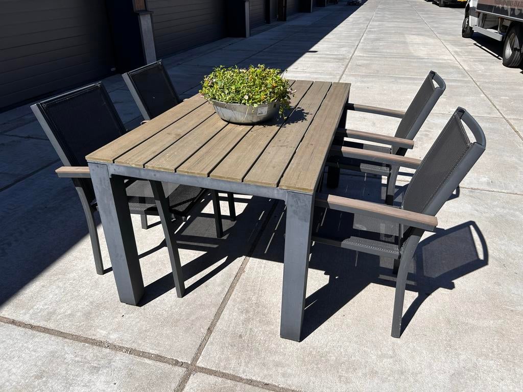BOIS LE DUC Tuinset 160x88 - Zo goed als nieuw