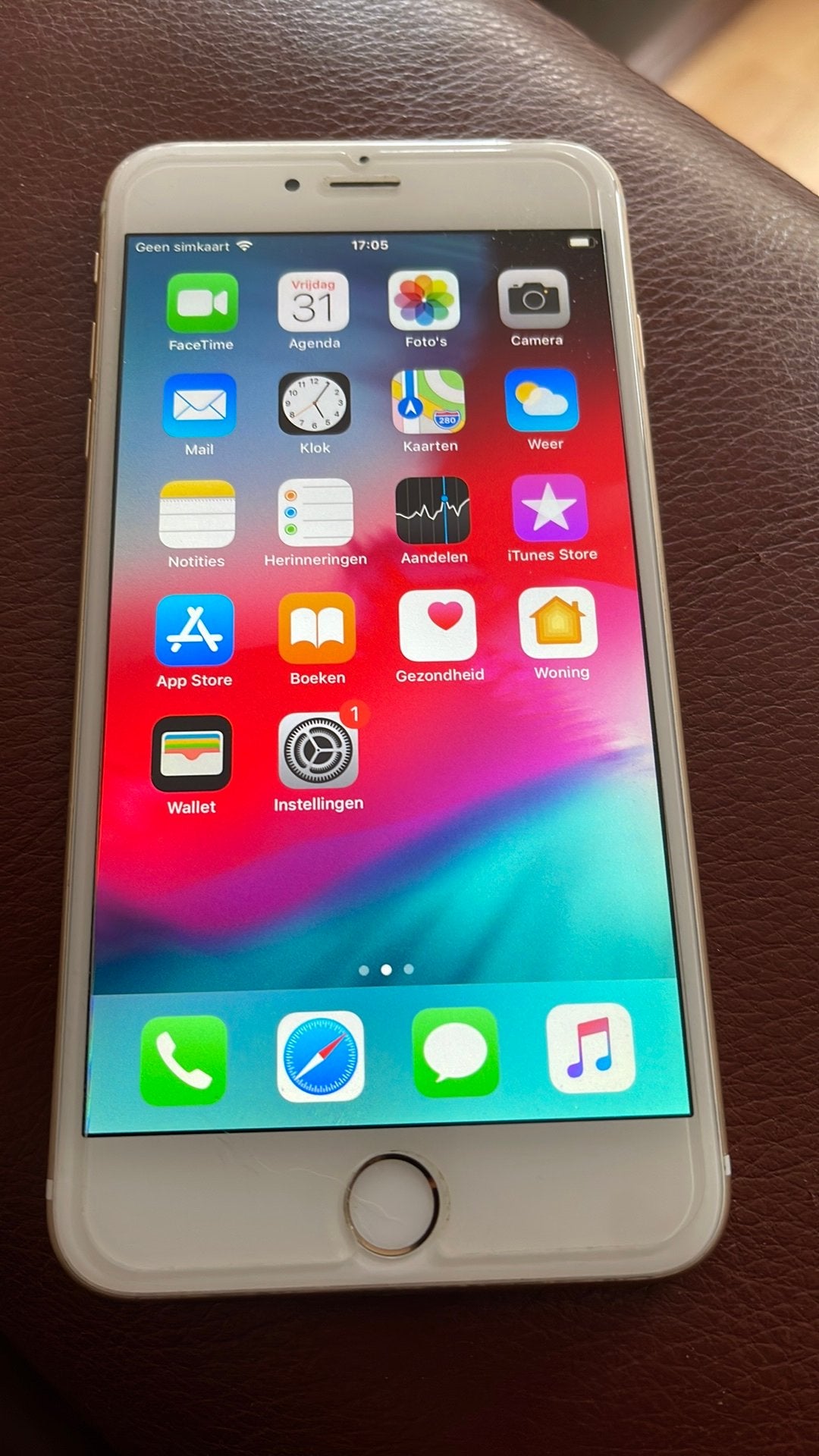 I Phone 6 plus 16 G krasvrij met screensaver goudkleur, Telecommunicatie, Mobiele telefoons | Apple iPhone, Gebruikt, 16 GB, Zonder abonnement